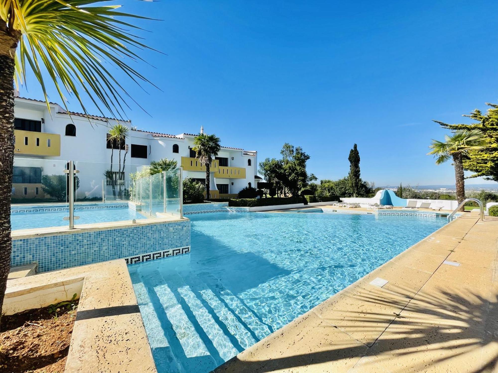 Lavanda - 2 Bedrooms - 3 Level Pool - Garden - Beach 1Km Estômbar Extérieur photo